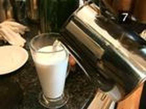 How To Make A Caffé Latte