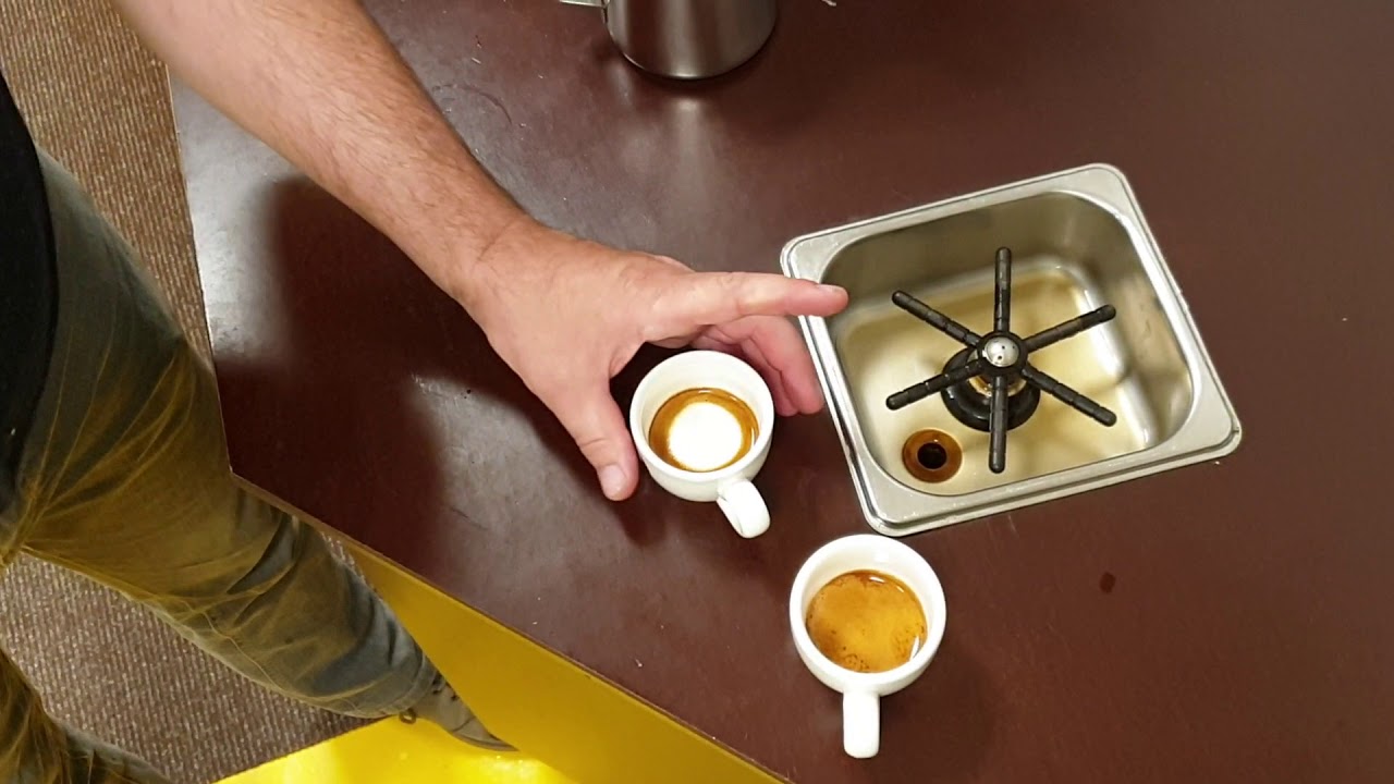 The Coffee School – espresso macchiato