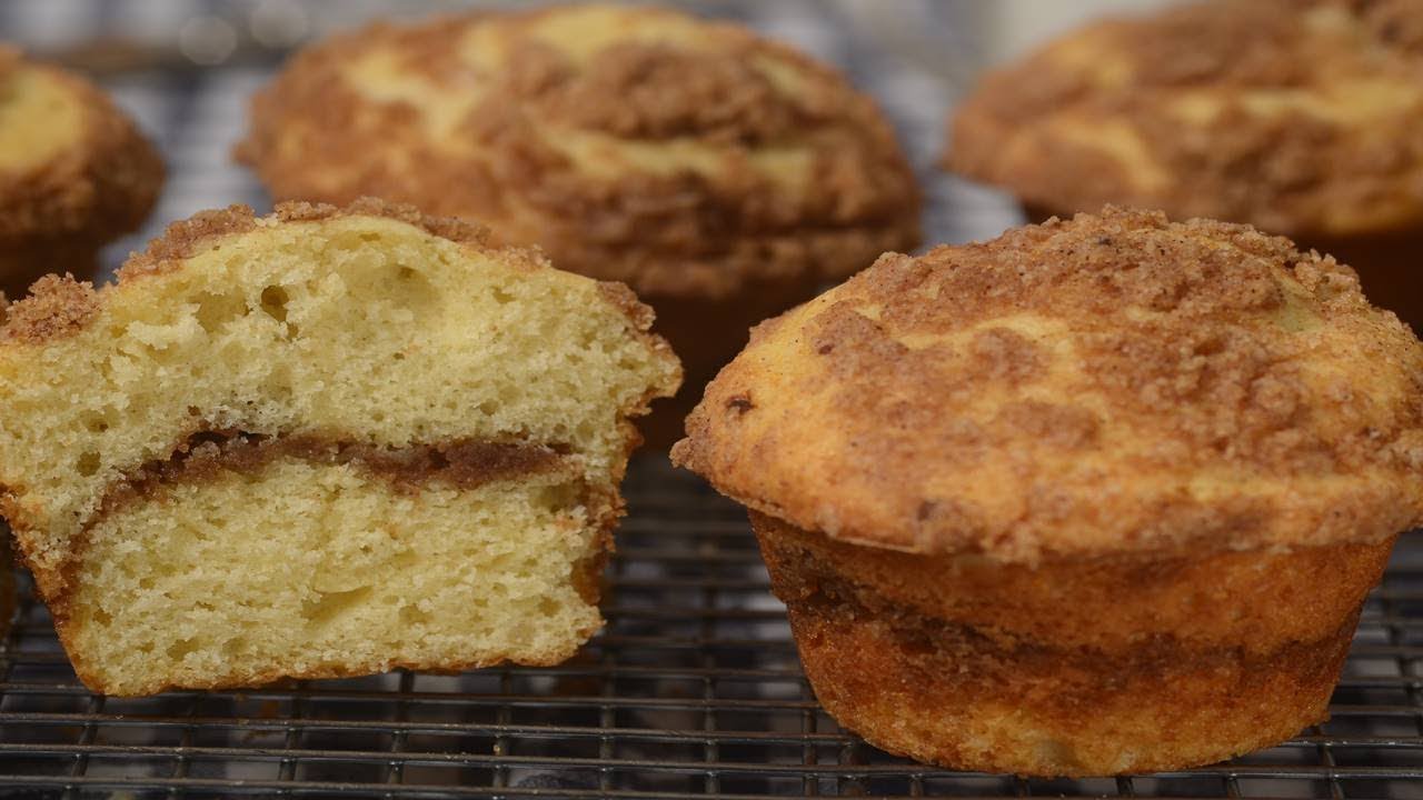 Coffee Cake Muffins Recipe Demonstration – Joyofbaking.com