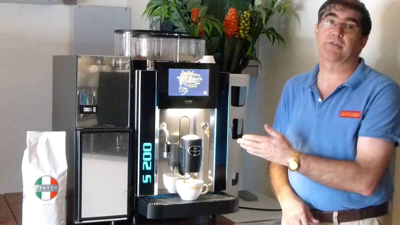 Dispensing a Long Black on a HZG Rex Royal S200 Automatic coffee machine