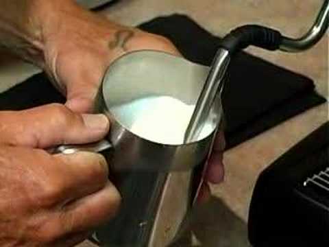 Chris Coffee – How to Steam Milk for Cappuccinos and Lattes