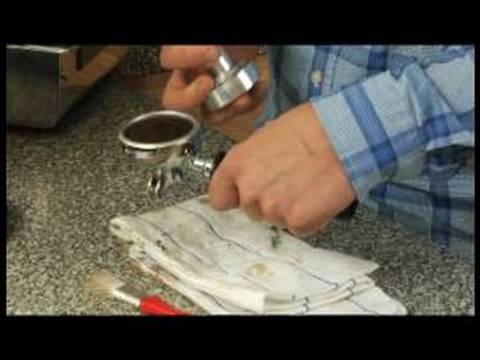 How to Make the Double Espresso : How to Tamp an Expresso Machine Basket for a Double…