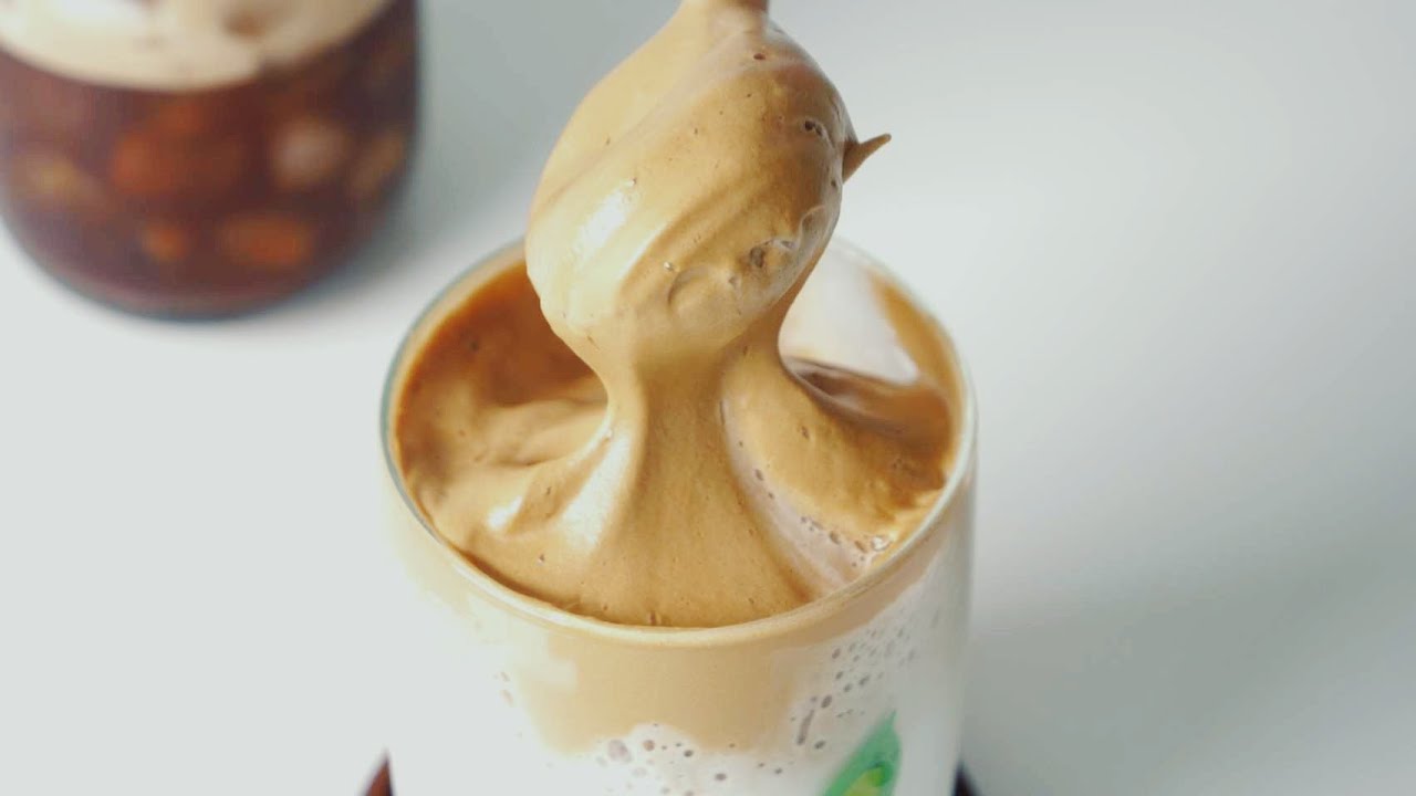 400번 저어 만드는 마카오 달고나 커피 만들기 Frothy Coffee Recipe | 한세 HANSE