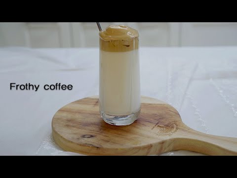 4000번 저어서 만드는 달고나 커피 만들기 l Frothy Coffee Recipe l (feat.NG컷 요리도구 다 사용하기) #달고나 커피