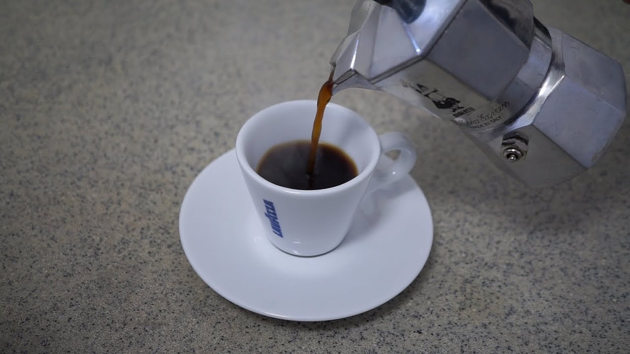 How To Make Great Coffee At Home Within Minutes With The BIALETTI MOKA EXPRESS