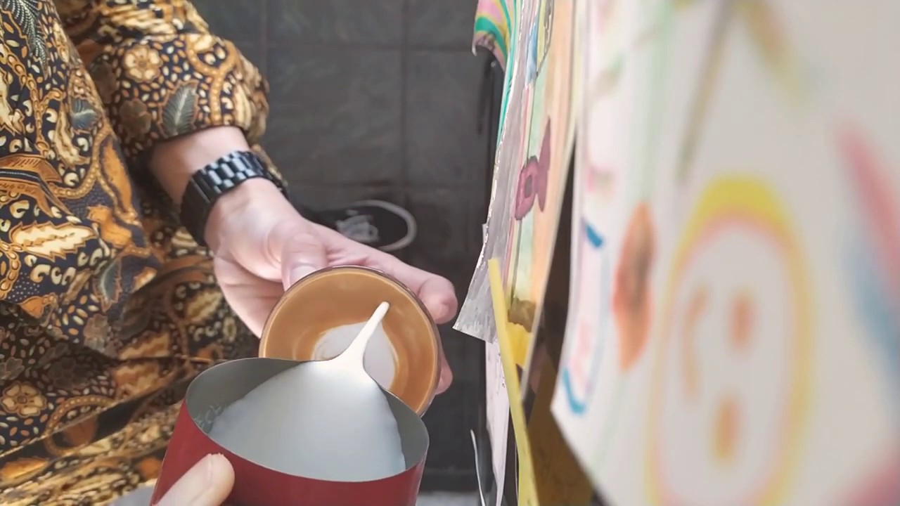Latte Art Practice #1 [Piccolo Latte]