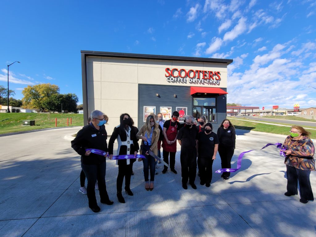 Indianola Chamber Holds Ribbon Cutting for Scooter’s Coffee | KNIA KRLS Radio