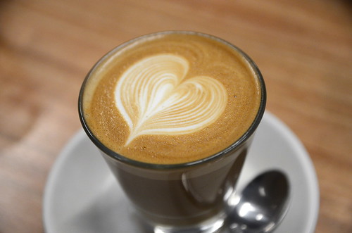 Caffe latte – Paradai Thai, Carnegie