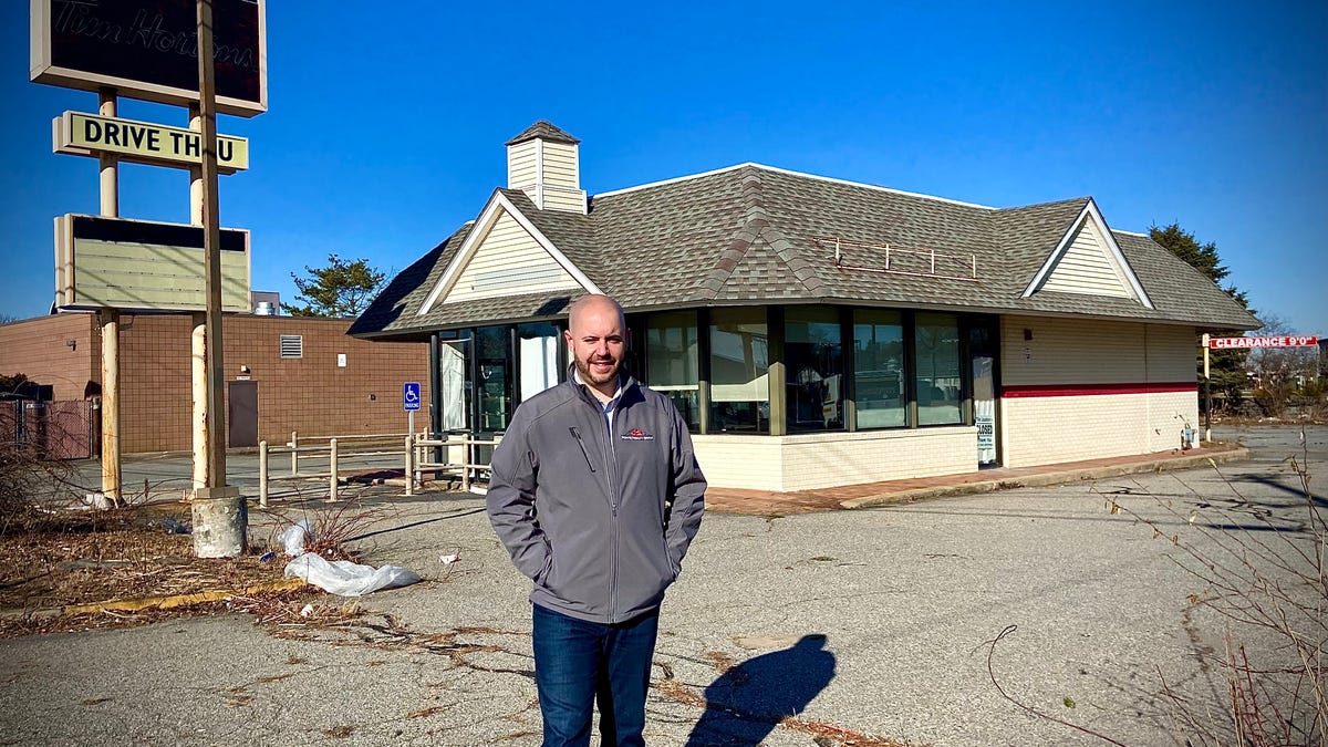 Fall River City Council president opening new eatery based on Al Mac’s