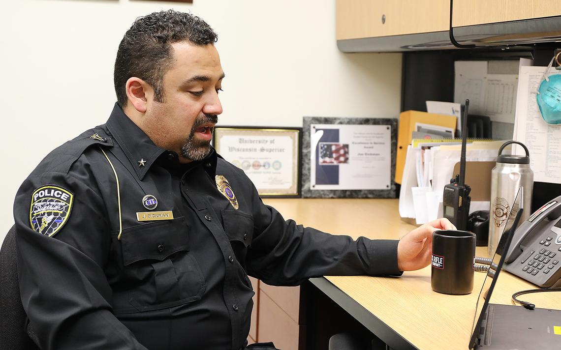 ‘Coffee with a Cop’ offers public the chance to chat with UW-Superior officer