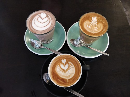 Strong caffe latte, flat white, hot chocolate – Merchants Guild, Bentleigh East