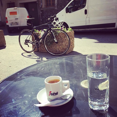 #Coffee break. #cycling #velo #wilier #elemnt #luberon