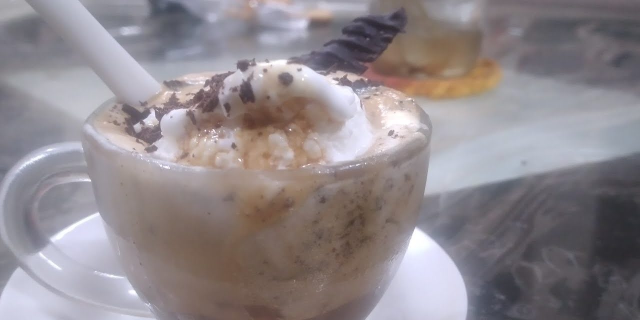 Affogato With Nescafe / Dessert with Coffee / Italian Affogato Coffee 😋😋