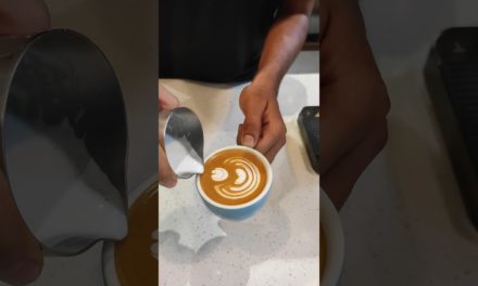 Tulip Latte art in flat white #shorts #latte #coffee
