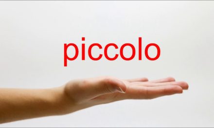 How to Pronounce piccolo – American English