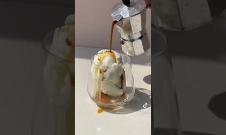 Italian Affogato | Iced Coffee With Vanilla Icecream
