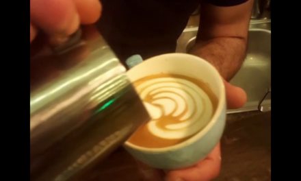 Cafe latte art tulip nasıl yapılır