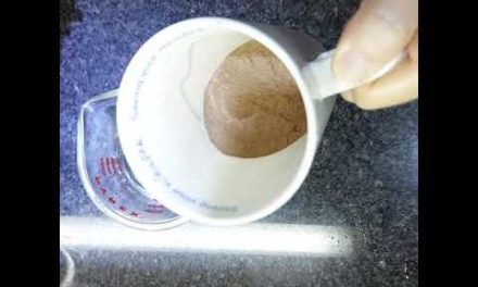 20210907 making mocha coffee from Starbuvks VIA ready brew