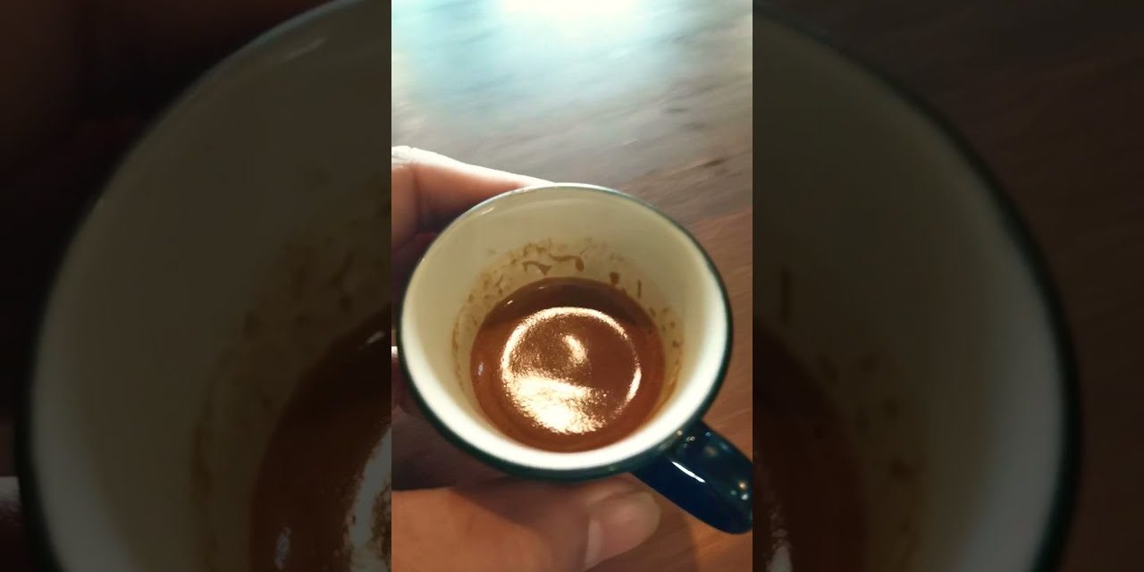 Small Cup Piccolo Latte / / Easy Music With Coffee