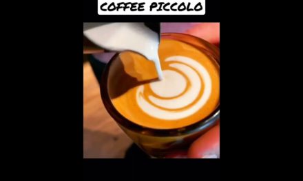 LATE ART SIMPLE || COFFEE PICCOLO 💗 #shorts