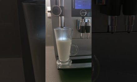 Jura J9.3 one touch – latte macchiato – coffee machine