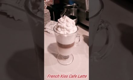 French Kiss Cafe Latte