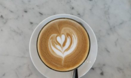Caffe latte AUD3.90 – Depot de Pain Fleur, St Kilda Road, Melbourne – top