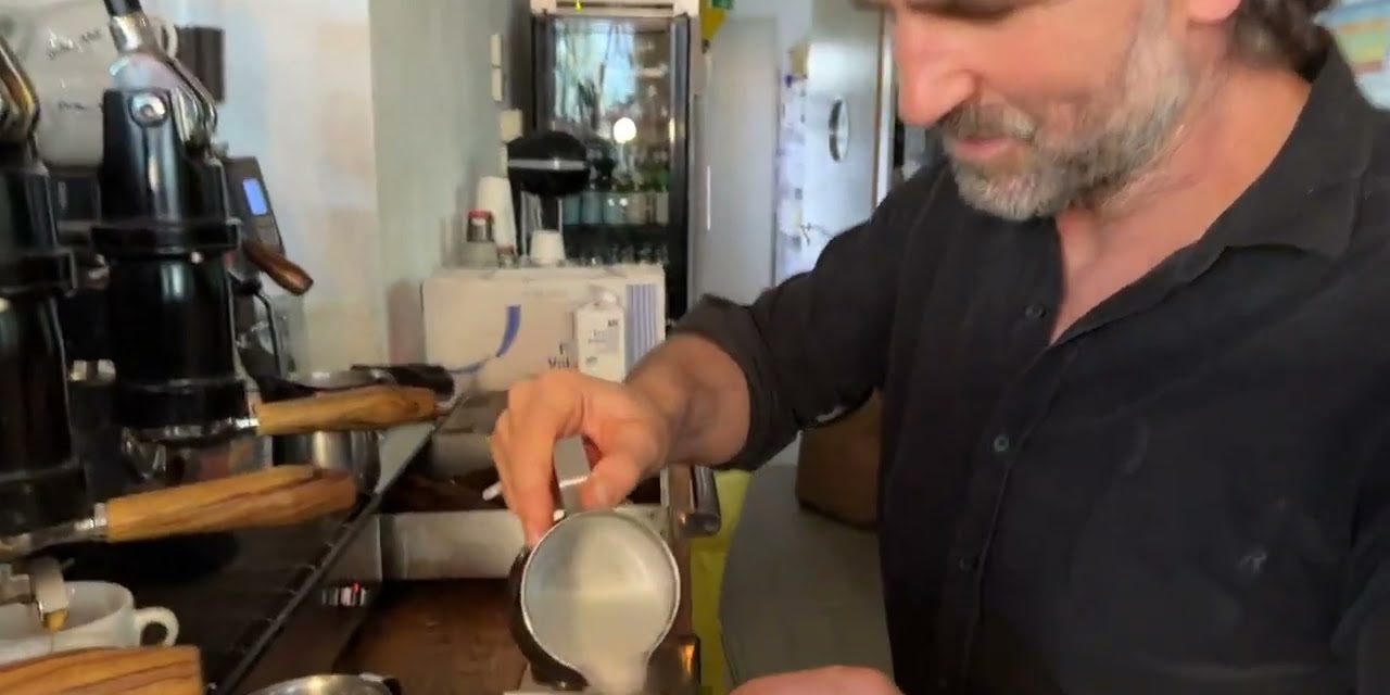 Barista Skills & Latte Art Techniques