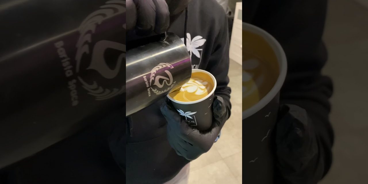 #flatwhite #coffee #art #barista #bd #saudi #short #video #viral
