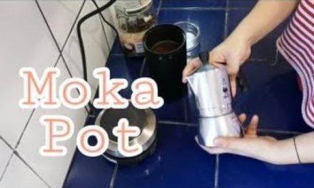 Making my Coffee using Moka Pot